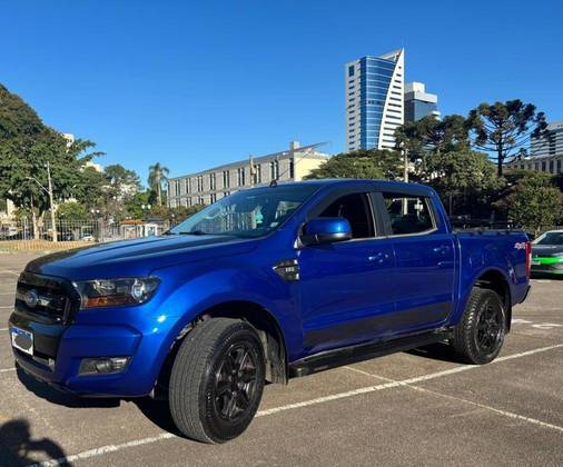 FORD RANGER 2.2 XLS 4X4 CD 16V DIESEL 4P AUTOMÁTICO